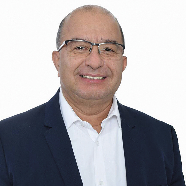 Sr. Nilo Hidalgo García